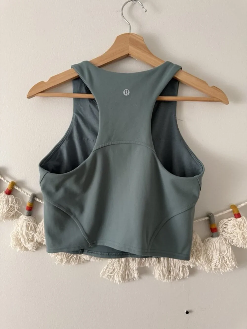Lululemon Invigorate Training Tank Top Tidewater Teal Run Outdoor Pilates Yoga 8